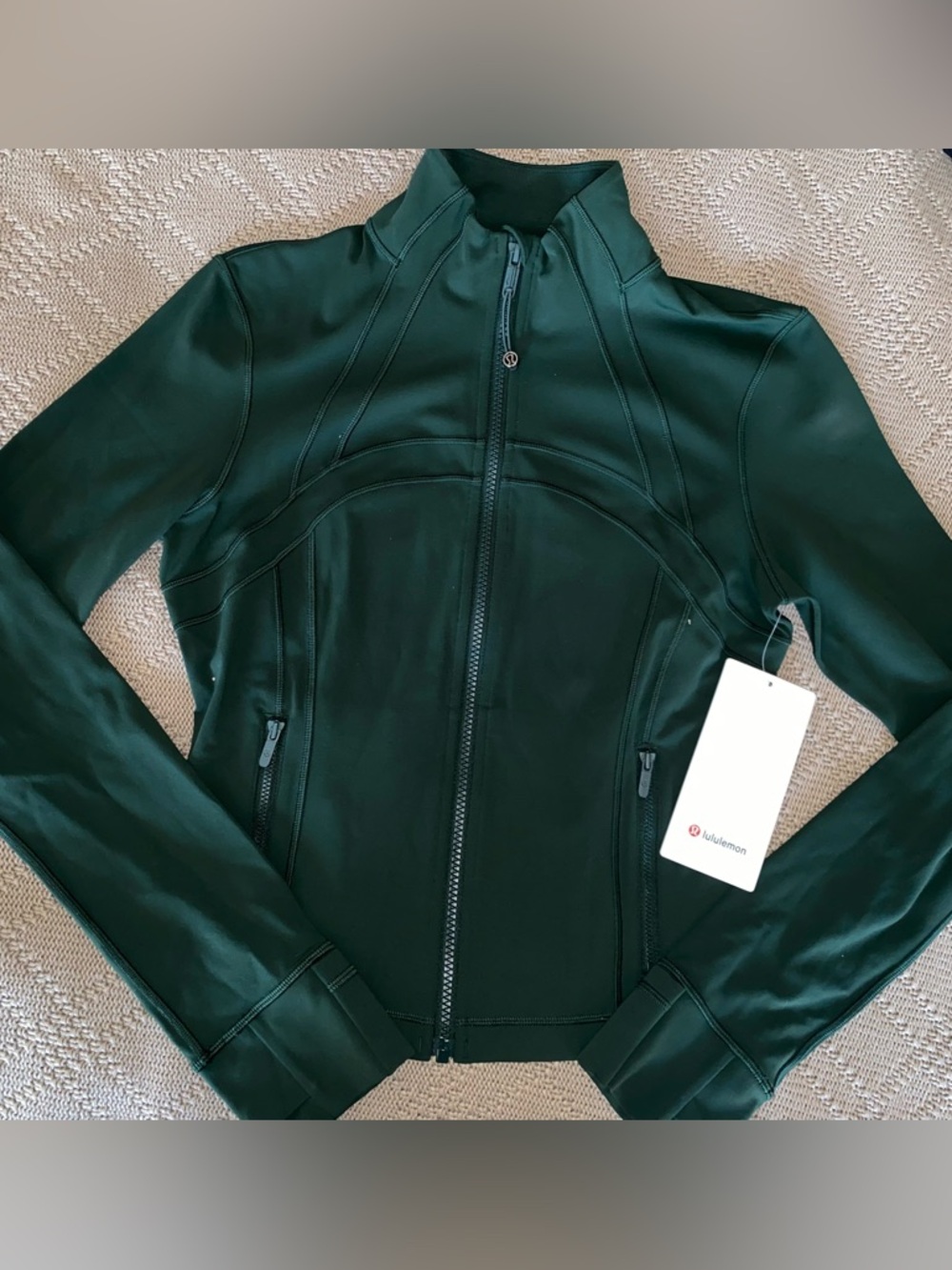 Lululemon cropped define jacket
